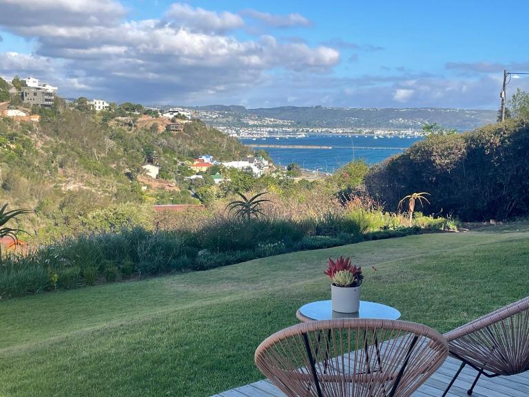 Knysna Estate Lagoon - Garden Apartments- Secure Estate - off the grid - B&B Knysna