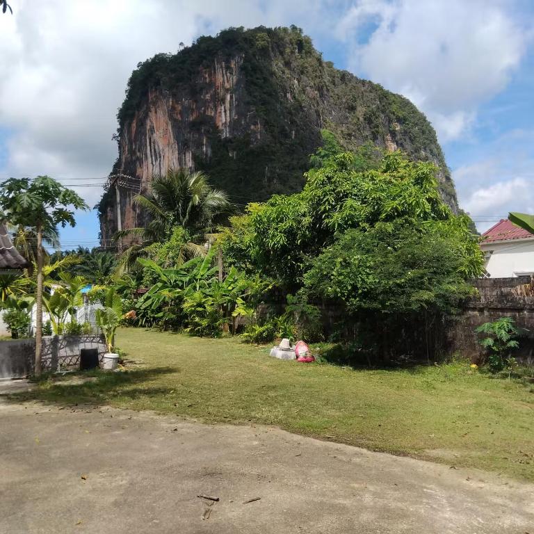 Mountain View Garden House - B&B Ban Chong Phli