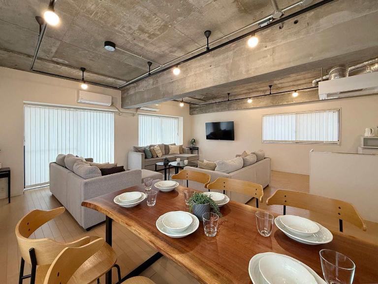 b hotel M's lea - Beautiful Modern Apt City Center for 10Ppl - B&B Hiroshima