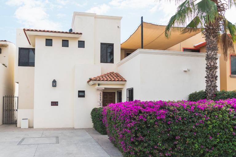 Outsite Los Cabos - Entire 4-Bedroom Home - Ferienwohnung San José del Cabo