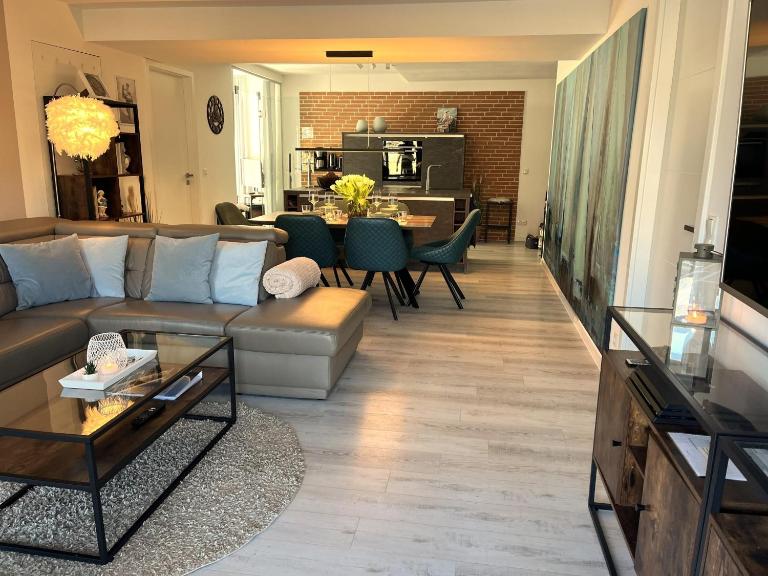 Prora - Wohnung mit Balkon und Infrarotsauna - Strandloft - Chambres d'hôtes Ostseebad Binz