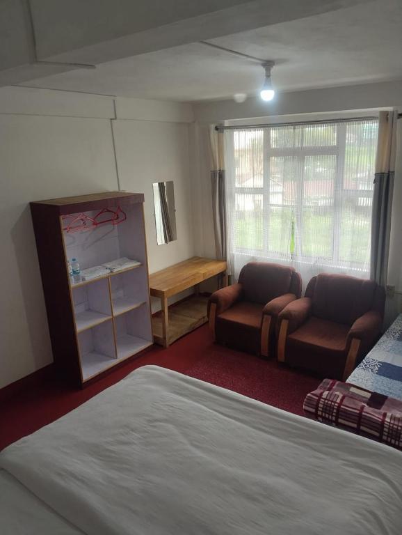 Travellers homestay - B&B Shillong