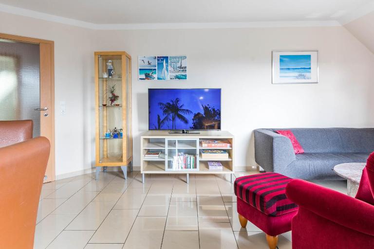 Rosenweg 2 Wohnung 2 - Ferienwohnung Ostseebad Boltenhagen