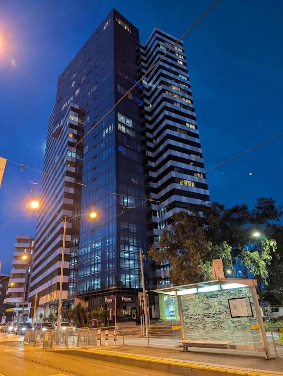 Premium Apartment with 2 Beds 1 Bath - B&B Melbourne