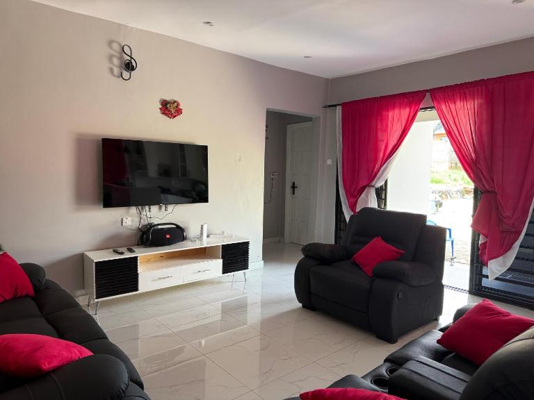 Twayi homes - B&B Nakwero