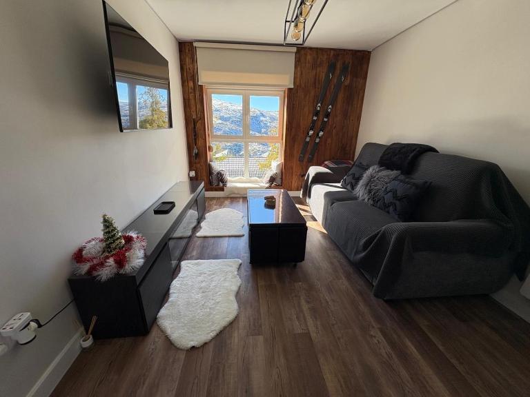 Apartamento con Garaje y Wifi en Sierra Nevada - Ferienwohnung Monachil