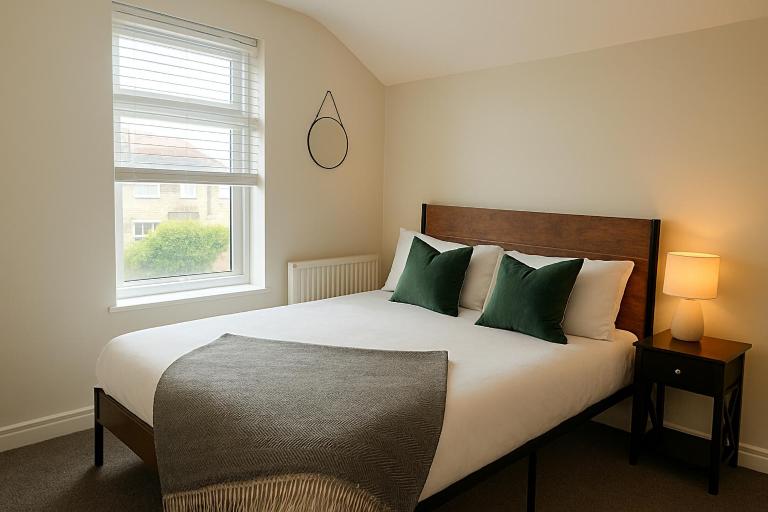 B3 Private Work-Friendly En-Suite Room in Gillingham, Grain Workers - B&B Gillingham