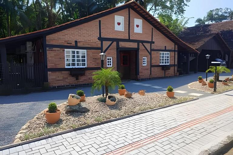 Casa Enxaimel em Pomerode SC - B&B Pomerode