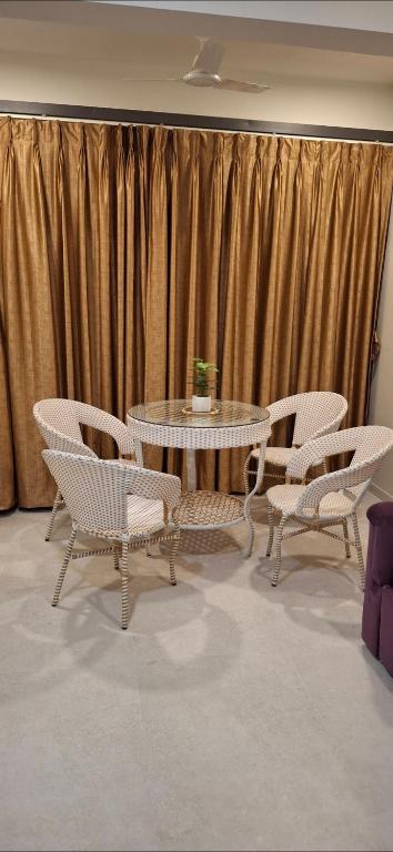 Soni & Avi View Apartment - B&B Igatpuri