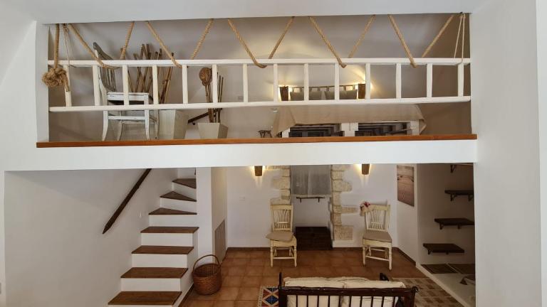 Mattinata, antico pianoterra ristrutturato in pieno centro storico - B&B Mattinata