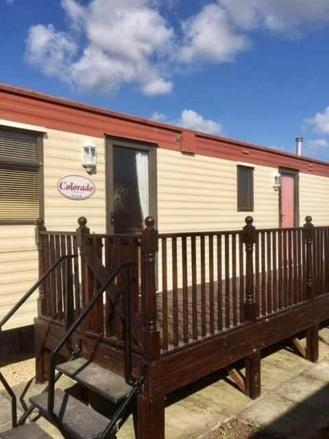 Kingfisher Caravan Platinum and Silver - Bed and Breakfast Ingoldmells