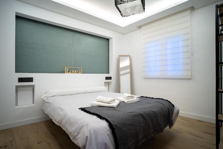 Piso para cuatro a los pies de la Alhambra - Ferienwohnung Granada