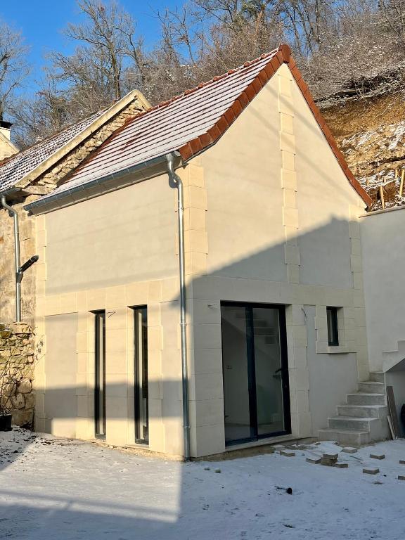 Dependance au calme avec chambre sur mezzanine - B&B Verneuil-en-Halatte