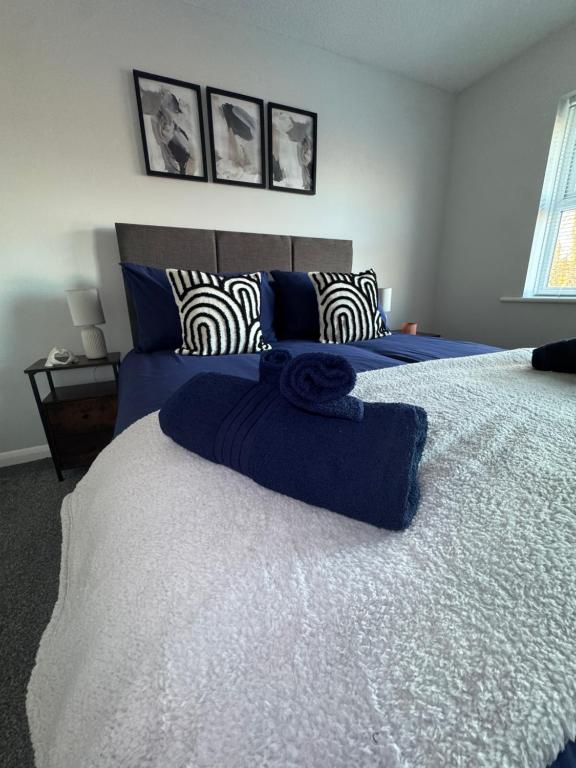 Oakleigh Way, Carlisle - 2 Bedroom, sleeps 4, Fully furnished - B&B Carlisle