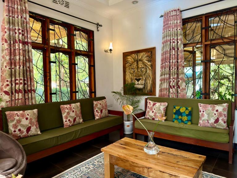 Sophie Homestay - B&B Moshi