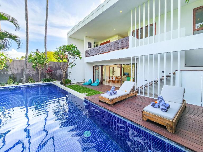 Villa Abigail Seminyak by Nagisa Bali - B&B Seminyak