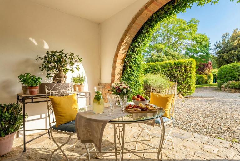 Podere Annesso - Tuscany Vineyard Villa with Pool - B&B San Giovanni