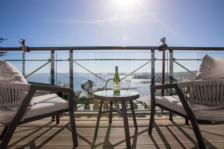 Breathtaking Views at The Bay - B&B Torquay