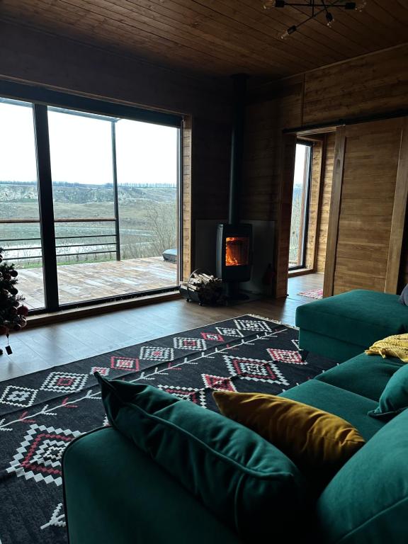 Hill House Vǎratic - B&B Văratic
