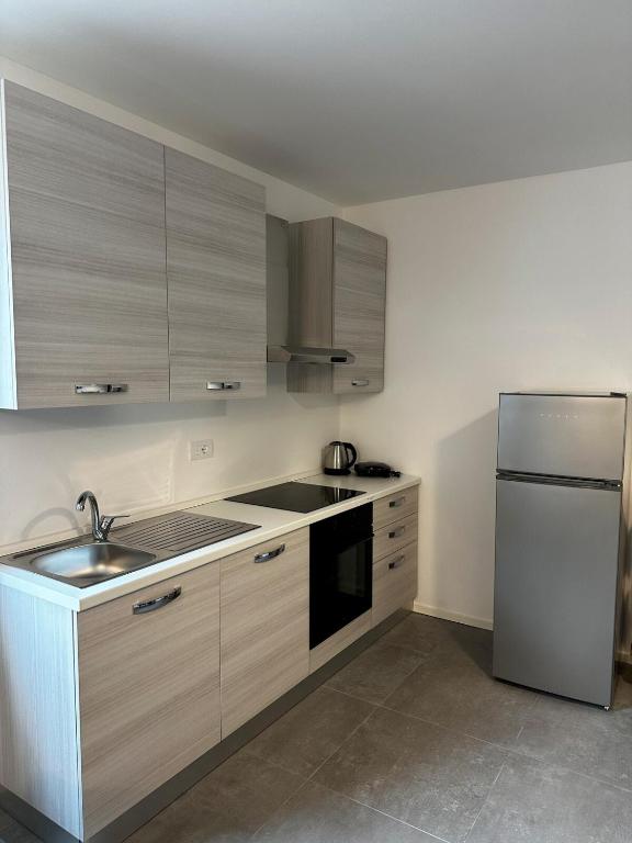 1Dest - Lakeside Dream Groundfloor - B&B Riva del Garda