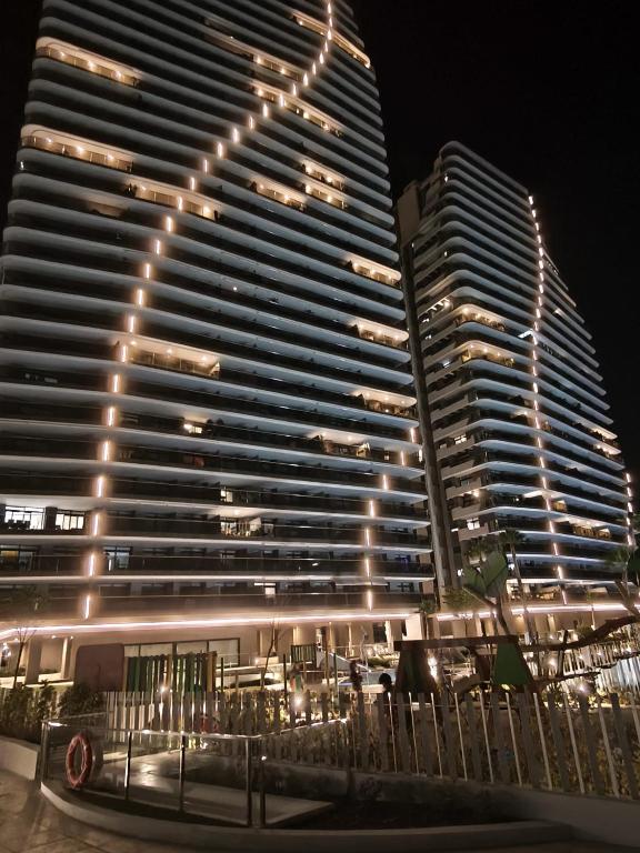 Sunset Cliffs Luxury Apartment Benidorm - Ferienwohnung Benidorm