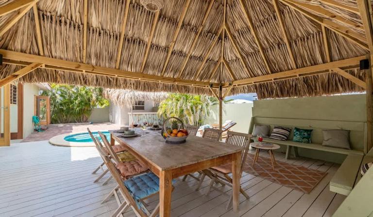 Hofi Paradise - Bed and Breakfast Willemstad