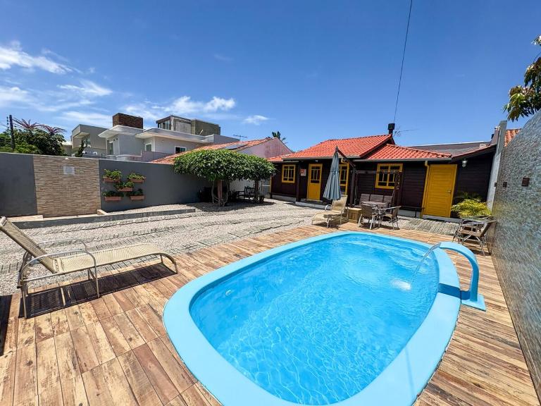 CASA FOCA 271 - piscina privativa, mesa de sinuca e pebolim, churrasqueira - B&B Bombinhas