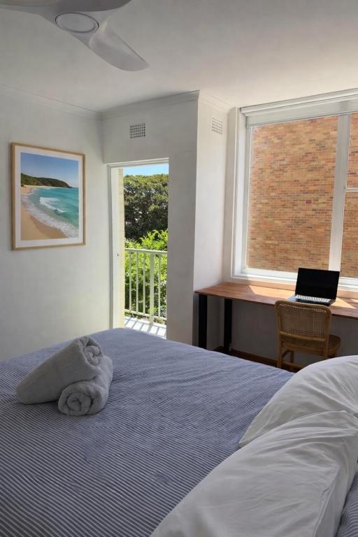 Manly Beach Retreat - Free Parking - 1 Min to Beach - B&B Sídney