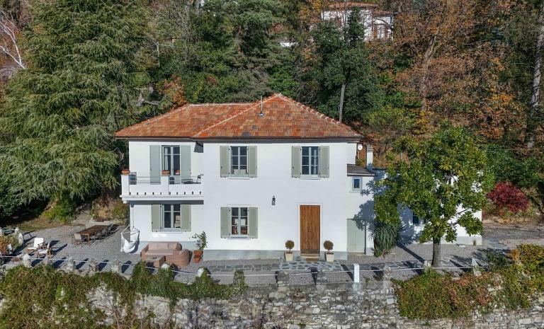 Villa Oreste, 4 bedroom period villa with view - B&B Como