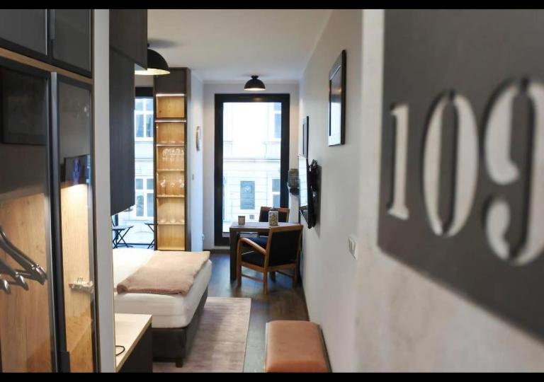 BOUTIQUE 109 - old city, luxury apt. with a garage - Ferienwohnung Krakau