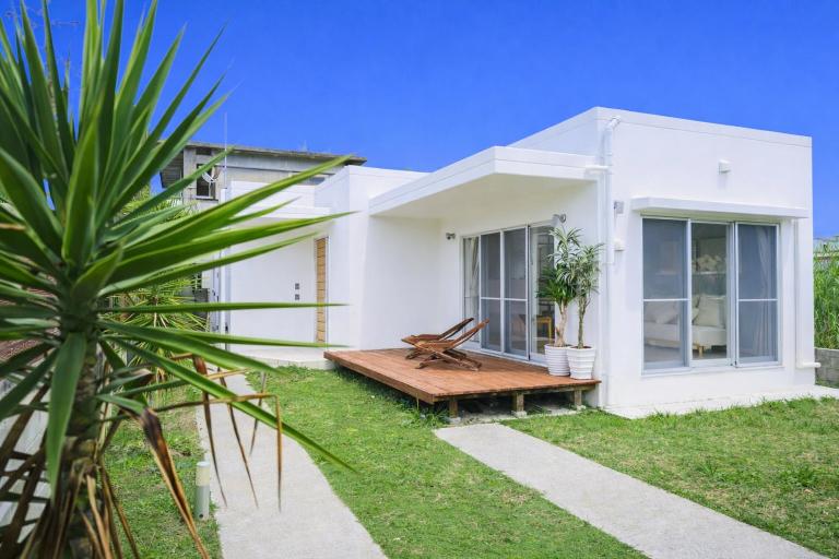 Third Place Onna Tancha Villa - B&B Onna