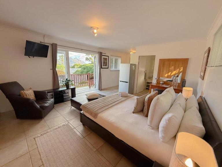 The Companion Cottage with Panoramic Views - B&B Cape Town