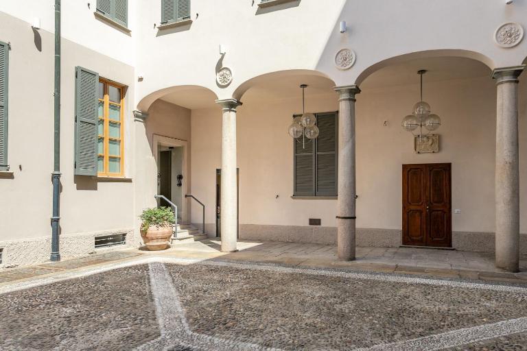 Borromei Suites - B&B Milano