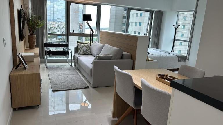 Studio ao lado shopping com Vista Guaíba - Bed and Breakfast Porto Alegre