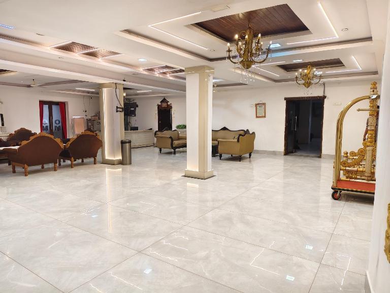Maruthi Residency - B&B Hyderabad