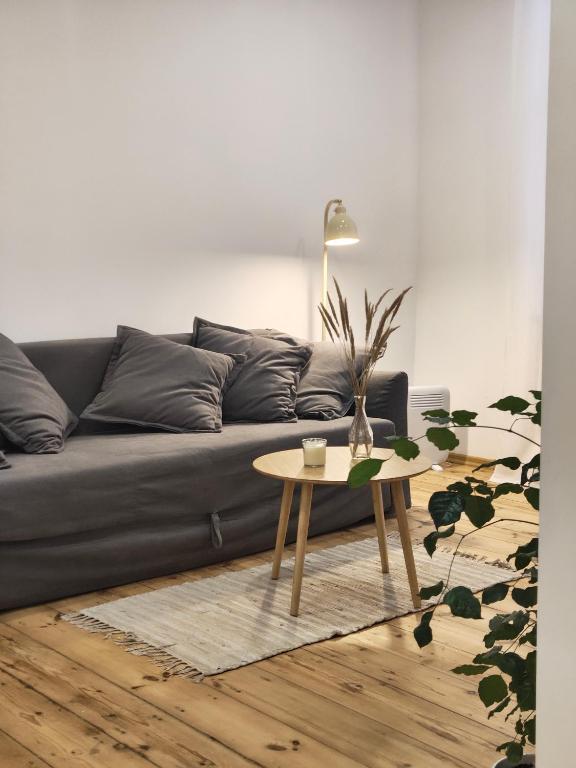 Klints 9 Rent Apartments - Stay in Liepāja - B&B Liepāja