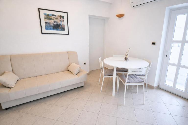 Apartman Dražen - Ferienwohnung Fazana