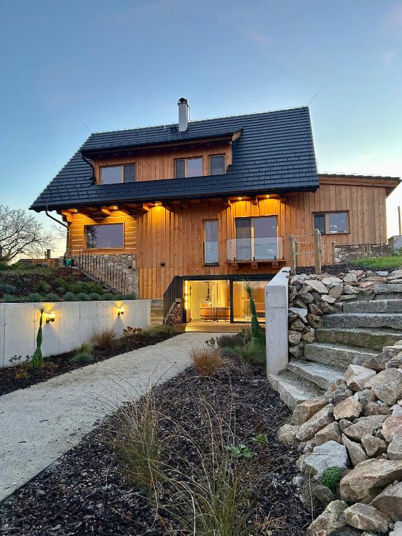 Vlkovská roubenka - B&B Vlkov