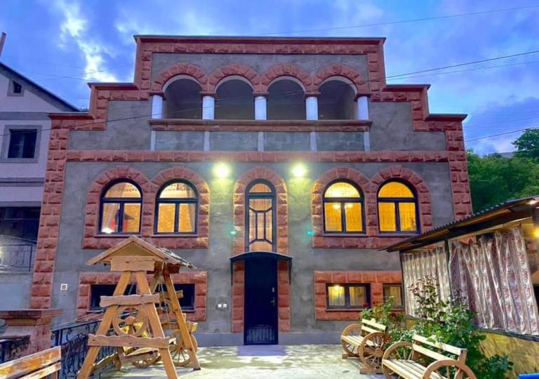RedRose guest house Dilijan - B&B Dilijan