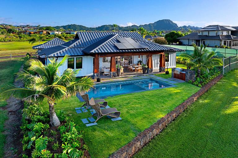 Kii Hale at Kukui ula Signature Retreat - Chambres d'hôtes Kīpū