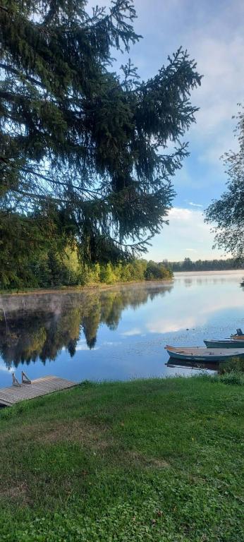 2 bedroom apartment by the river, close to city - Chambres d'hôtes Rovaniemi
