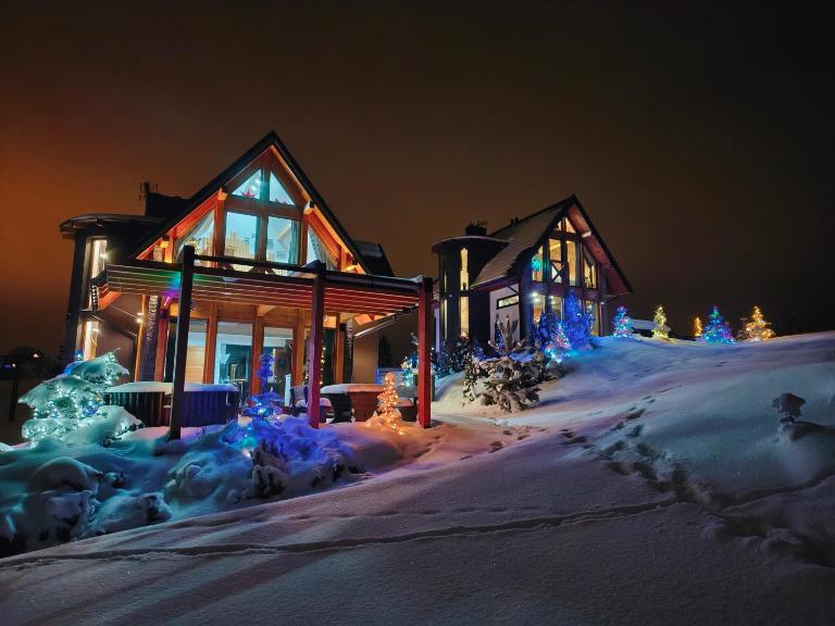 Lux Houses DOMEK z widokiem na Tatry z prywatnym jacuzzi - B&B Gliczarów