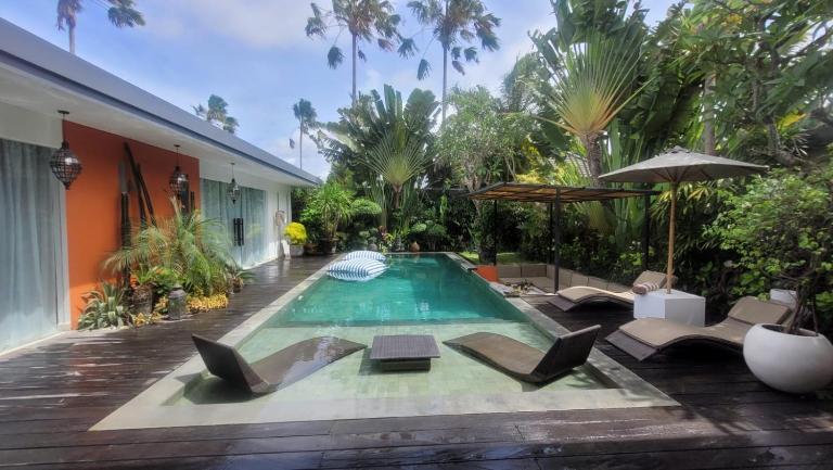 Seminyak Tropical Oasis Center-3 Br-Private Pool - B&B Seminyak
