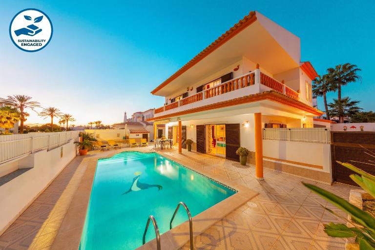 Villa Mare - Moradia elegante com piscina - Galé, Albufeira - Ferienwohnung Albufeira