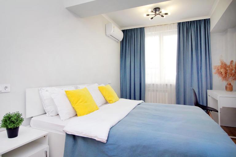Евродвушка на Тулебаева - B&B Almaty
