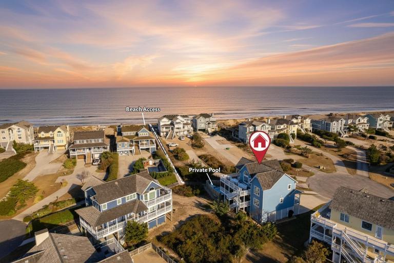 Lux Beach House, Pool, Private Walk 2 Beach, Pets - B&B Nags Head