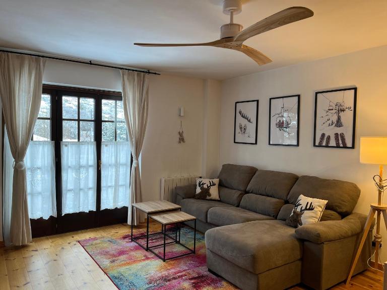 Les 3 Valls - B&B Llavorsí