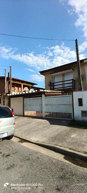 SOBRADO COMPLETO e ACONCHEGANTE 8 PESSOAS - Ferienwohnung Bertioga
