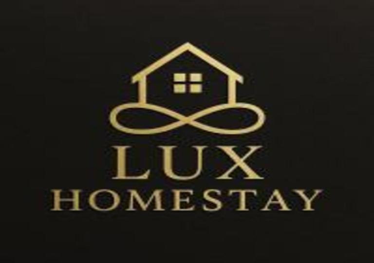 LUX HomeStay - Bed and Breakfast Varkkallai
