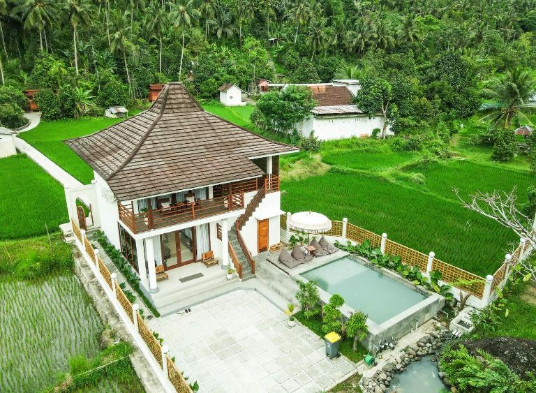Semu Villa - Three Bedroom Private Pool Villa - B&B Pemenang